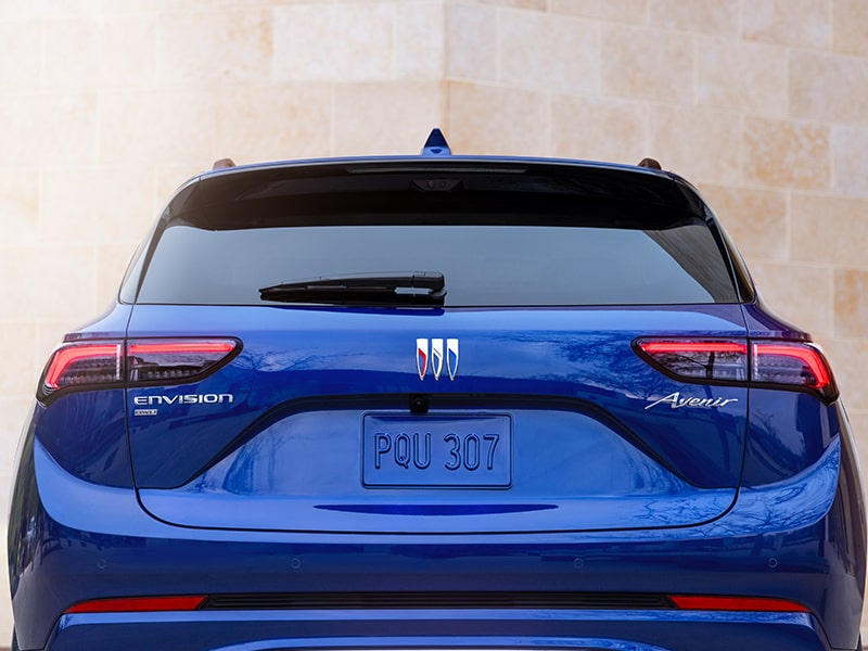 Close-up Rear View of the 2025 Buick Envision Avenir Luxury SUV